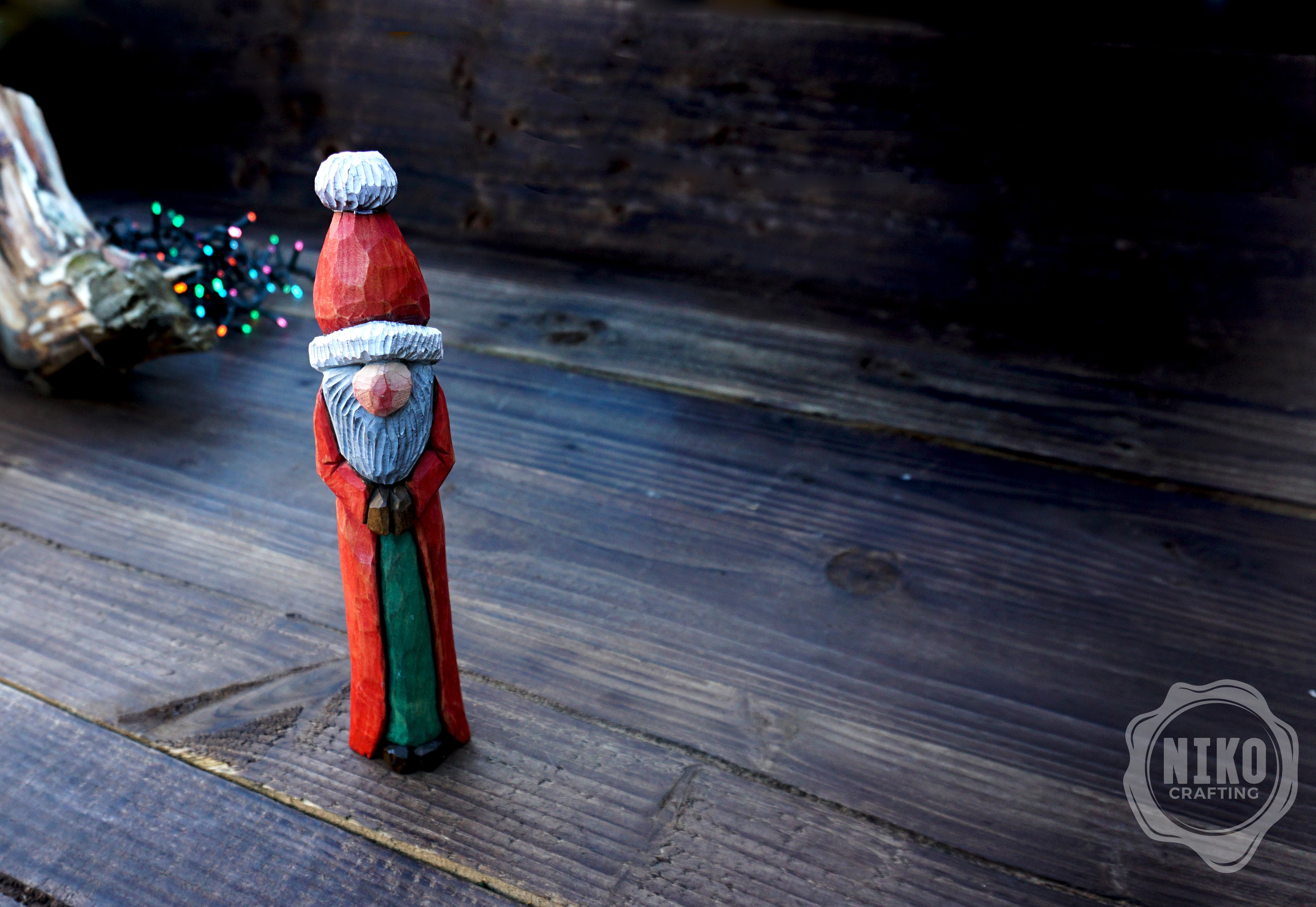 Hand-Carved Santa Claus Figure - Rustic Christmas Ornament. Personalised Figurine Mad of Alder Wood