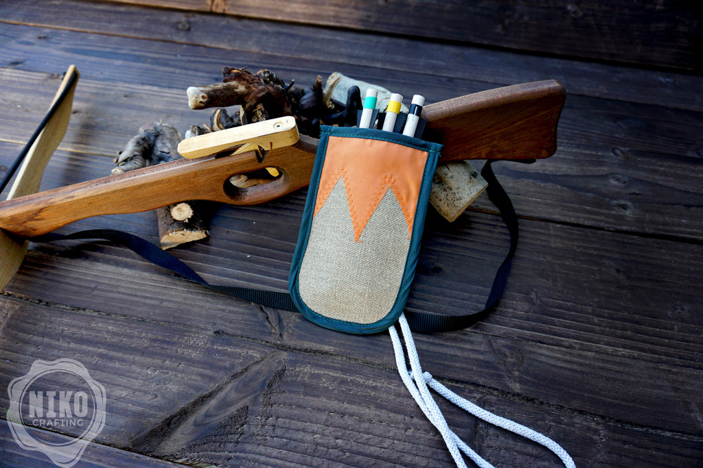 Handmade Toy Linen Quiver for Large Crossbow – Includes 3 Wooden Bolts (Arrows)
