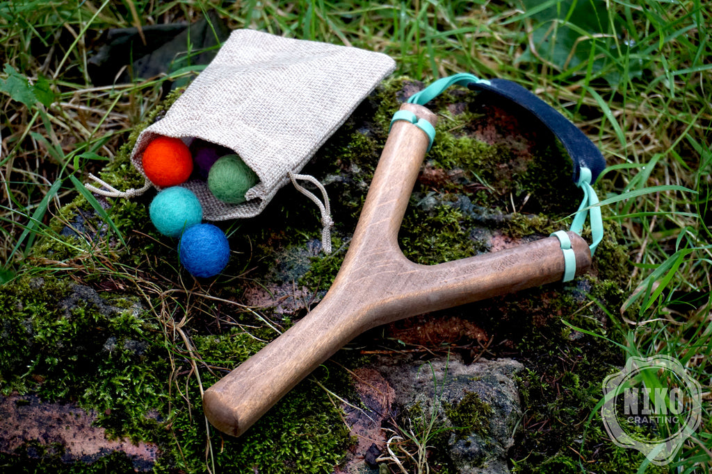 Slingshot and Felt Balls - Personalised, Handmade Catapult. Vintage Classic Toy