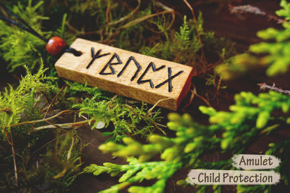 Child Protection - Personalised Viking Rune Talisman - Oak Wood Norse Charm Necklace - Incense and Pendant - Handmade Box