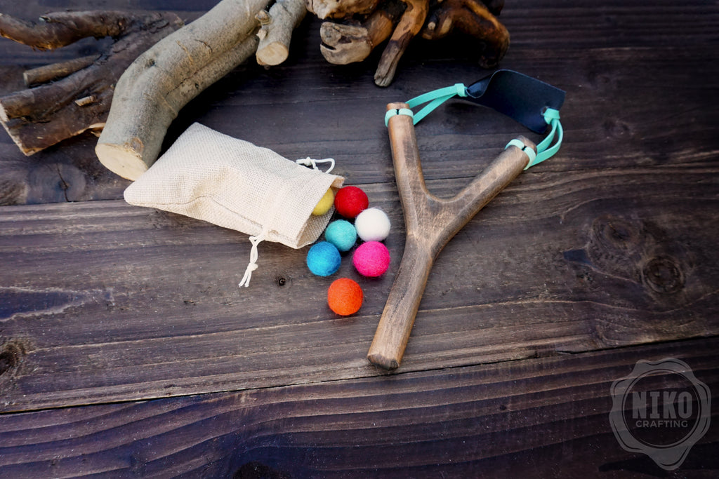 Slingshot and Felt Balls - Personalised, Handmade Catapult. Vintage Classic Toy