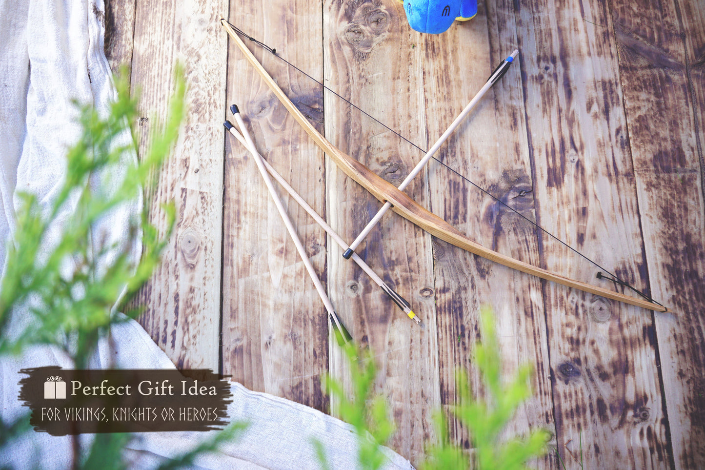 Personalized Small Wooden Bow and Arrows: Handcrafted Medieval Style Outdor Play, Costume