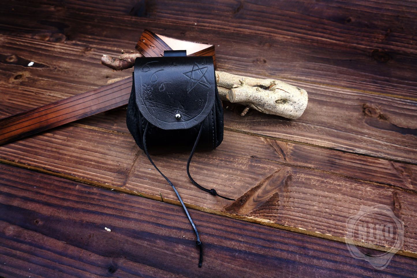 Handmade Leather Belt Pouch: Goth - Personalized Full Grain Leather. Gothic Hip-Bag