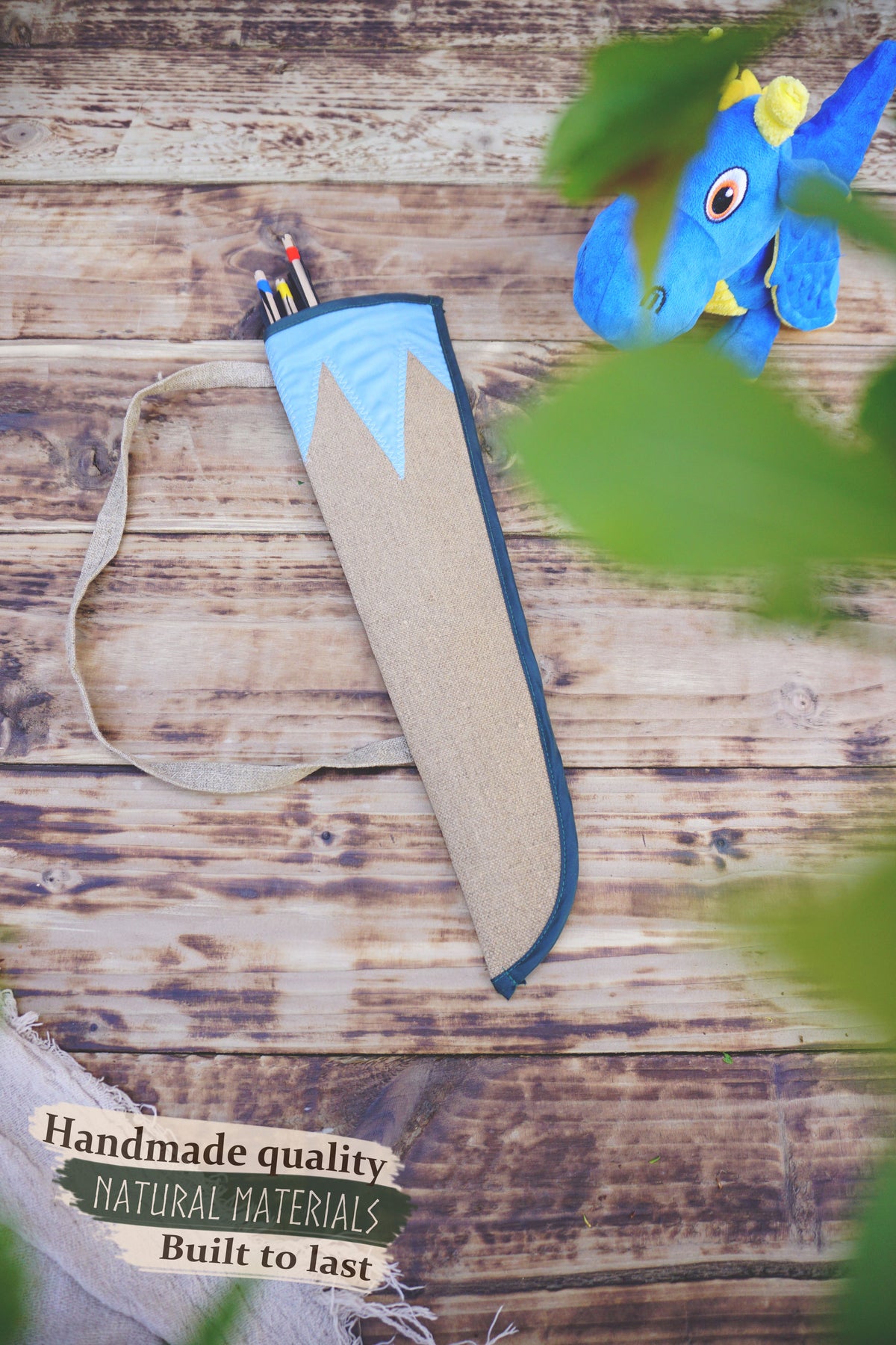 Handmade Toy Linen Quiver for Large Bow – Includes 3 Wooden Arrows