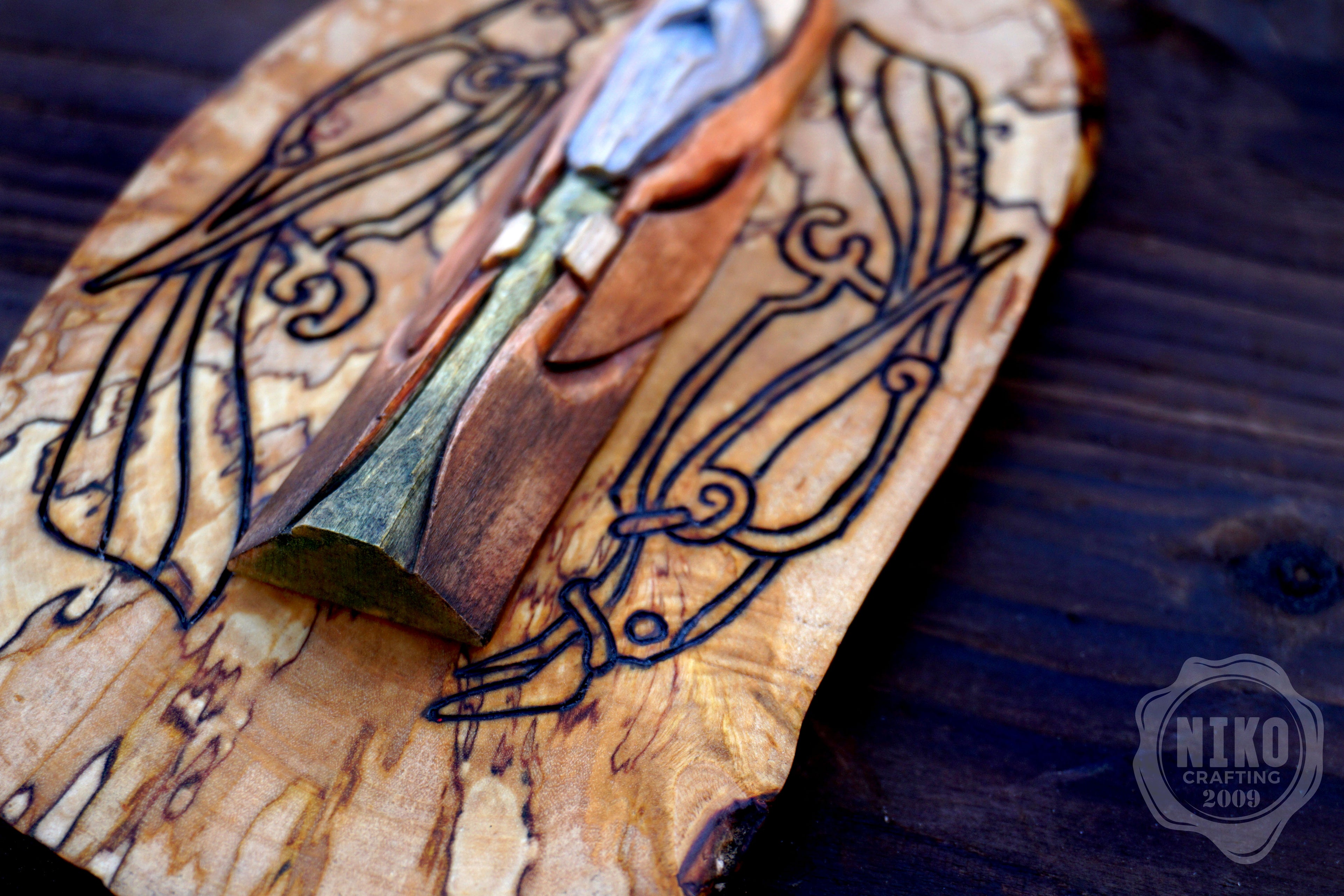 Hand Carved Odin Wall Art with Ravens – Lime Wood & Silver Birch – Viking Norse Wooden Decor – Handmade Rustic Ornament