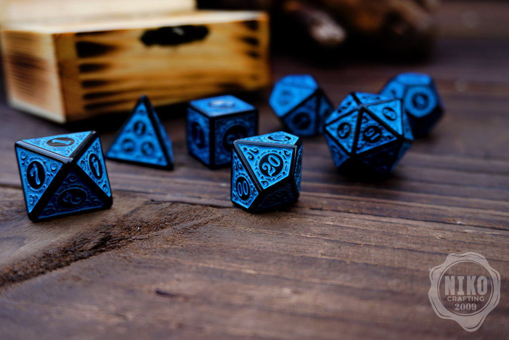 DnD Dice in Wooden Box - Pyrography: Axe - Hand-made, Personalized Dungeons and dragons Gift