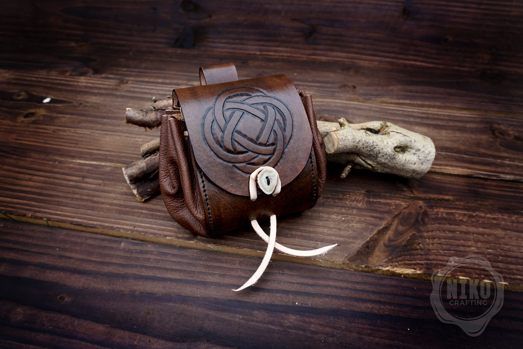 Handmade Medieval-style leather  pouch with Viking knot embossing - Hipbag