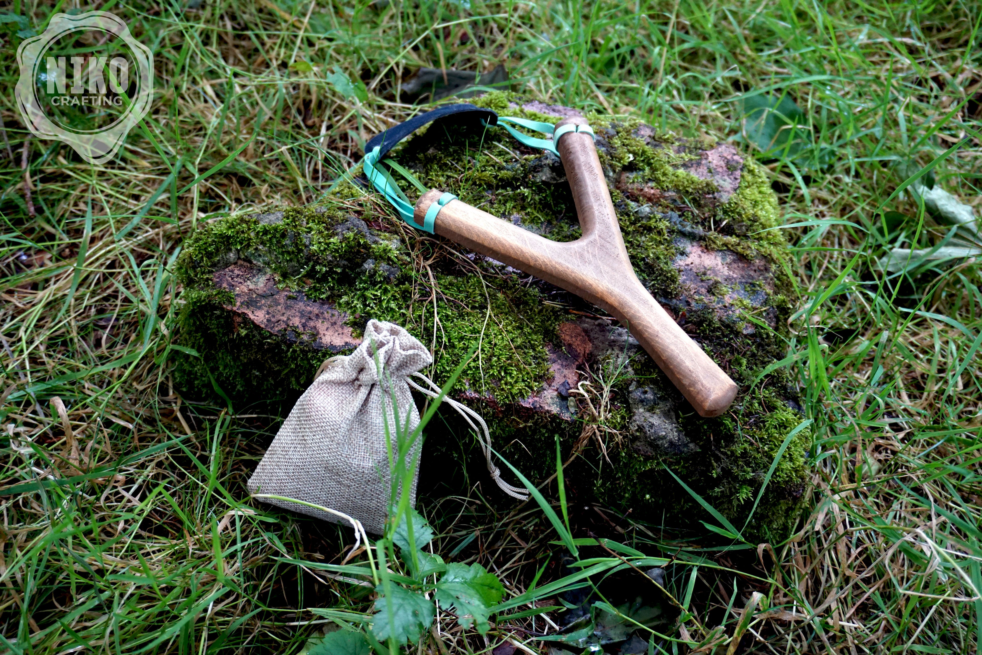 Slingshot and Felt Balls - Personalised, Handmade Catapult. Vintage Classic Toy