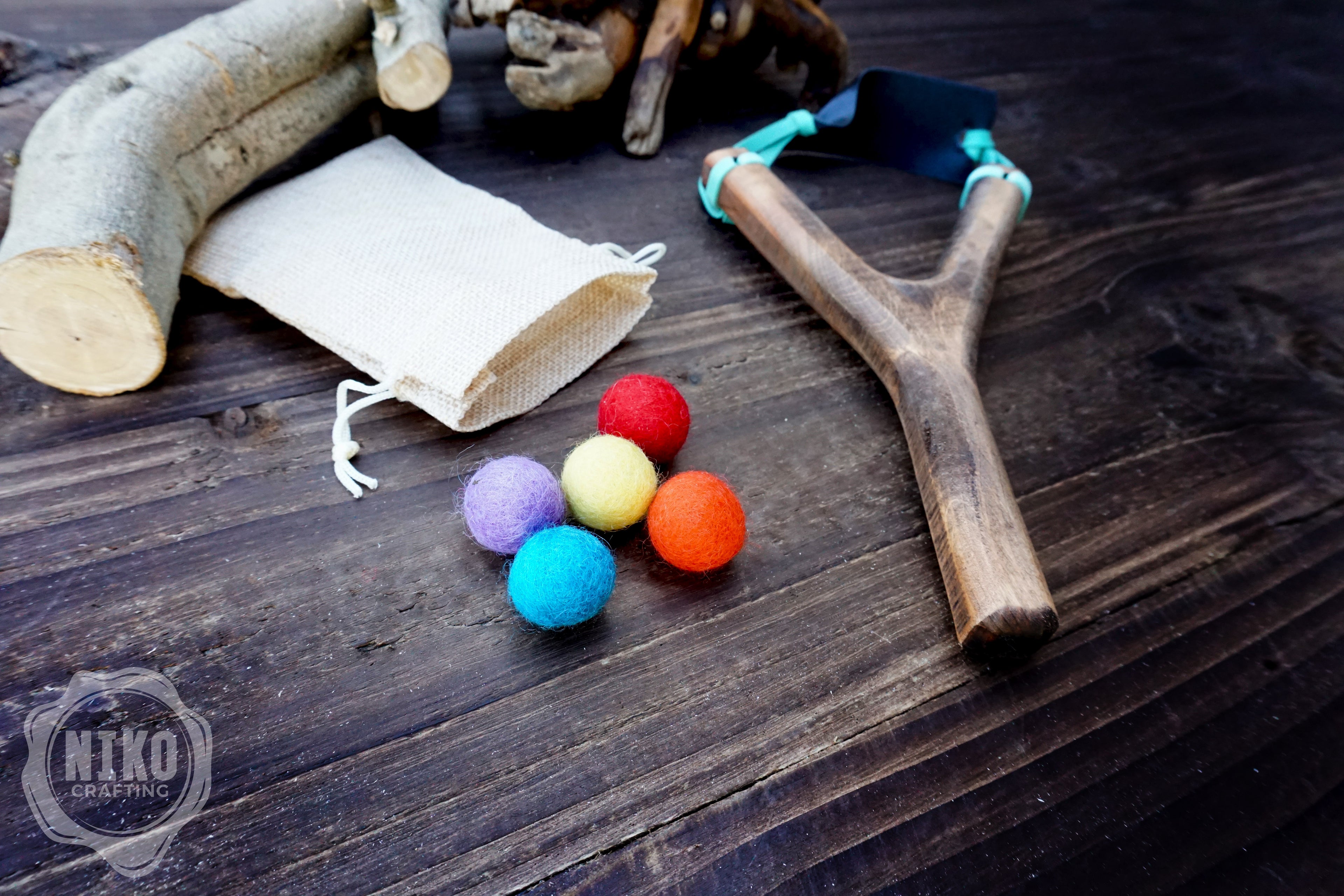 Slingshot and Felt Balls - Personalised, Handmade Catapult. Vintage Classic Toy