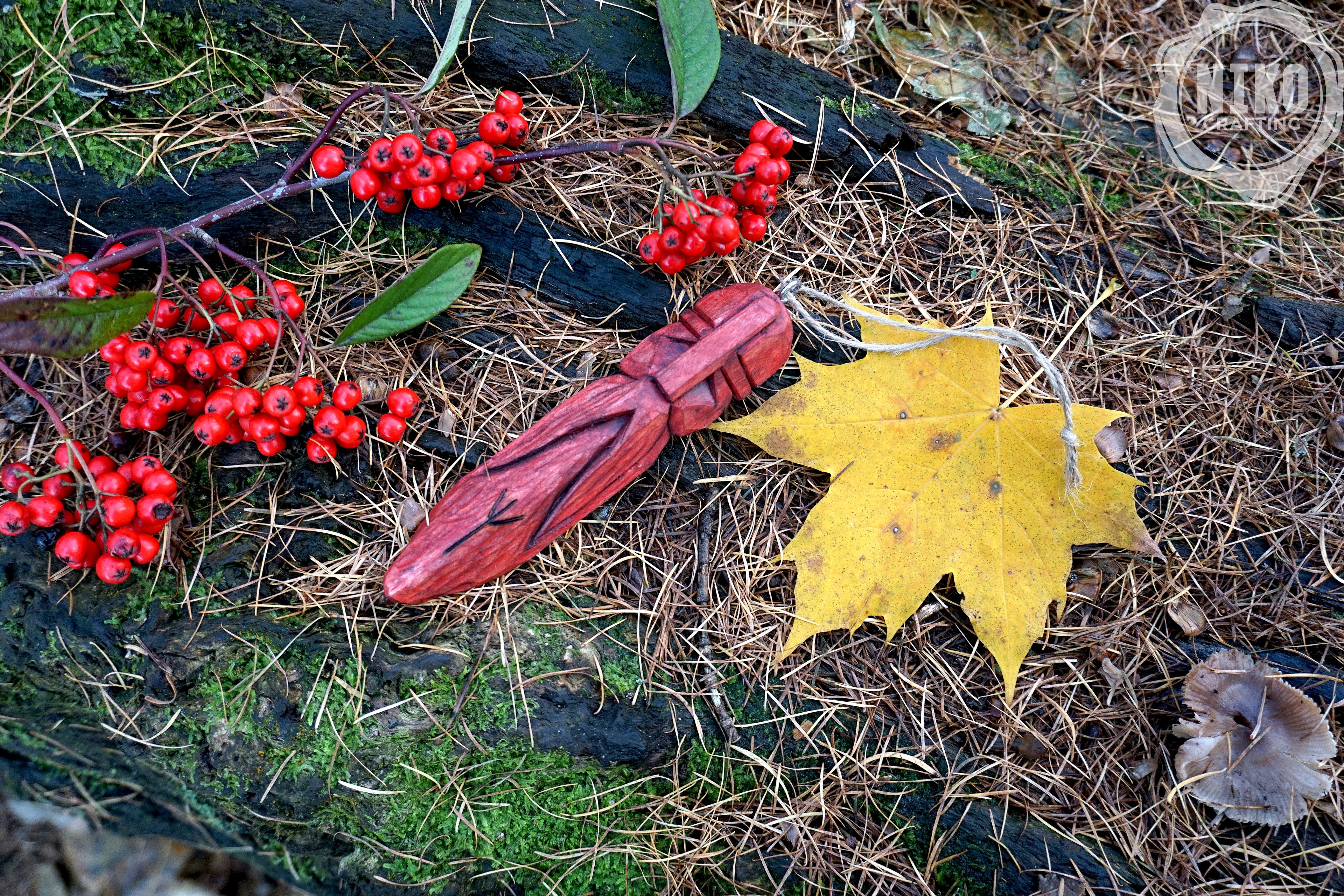 Hand-Carved Viking Amulet with Algiz Rune (ᛉ) – Wooden Protection Talisman from Basswood