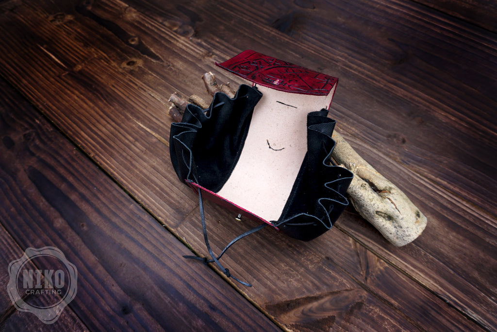 Handmade Viking Leather Belt Pouch: Vegvisir Embossing - Medieval, Pagan Hip-bag