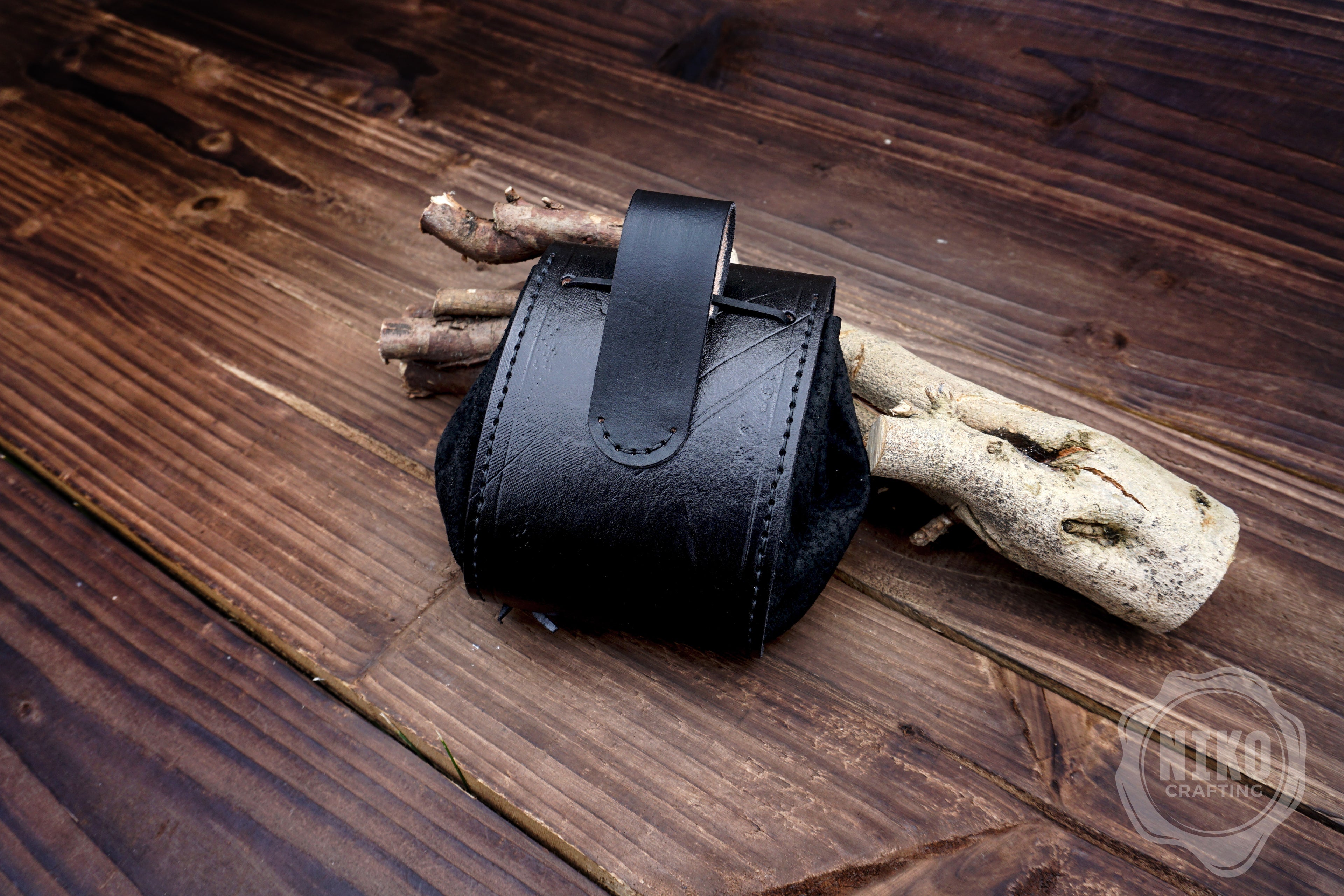 Handmade Leather Belt Pouch: Goth - Personalized Full Grain Leather. Gothic Hip-Bag