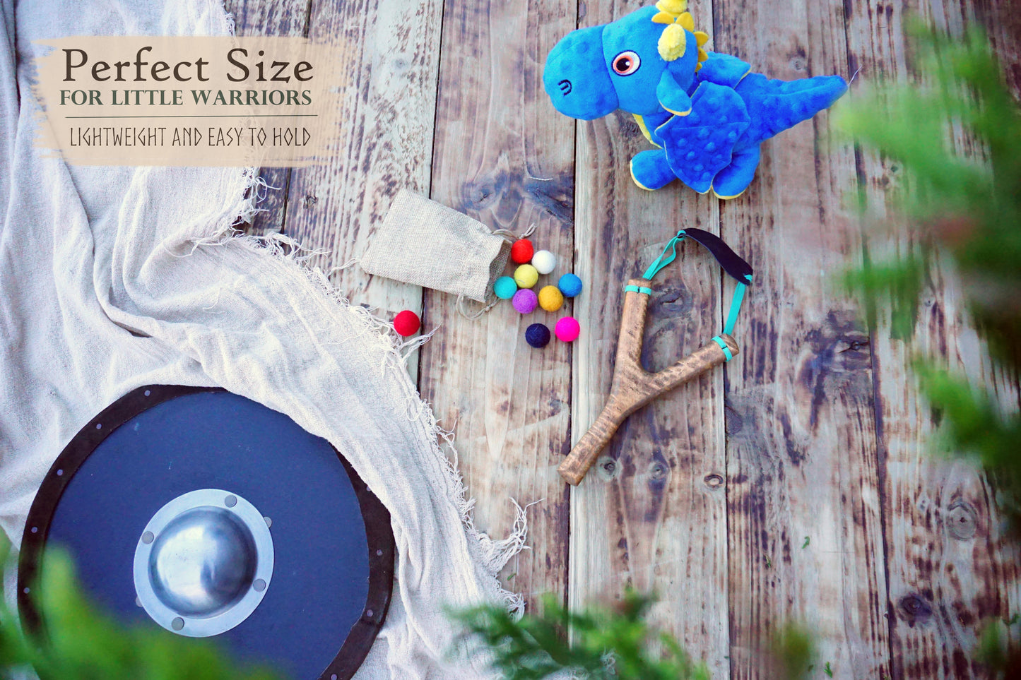 Personalised Wooden Slingshot – Handmade Ash Wood Toy with Felt Balls, Retro Vintage Outdoor Gift