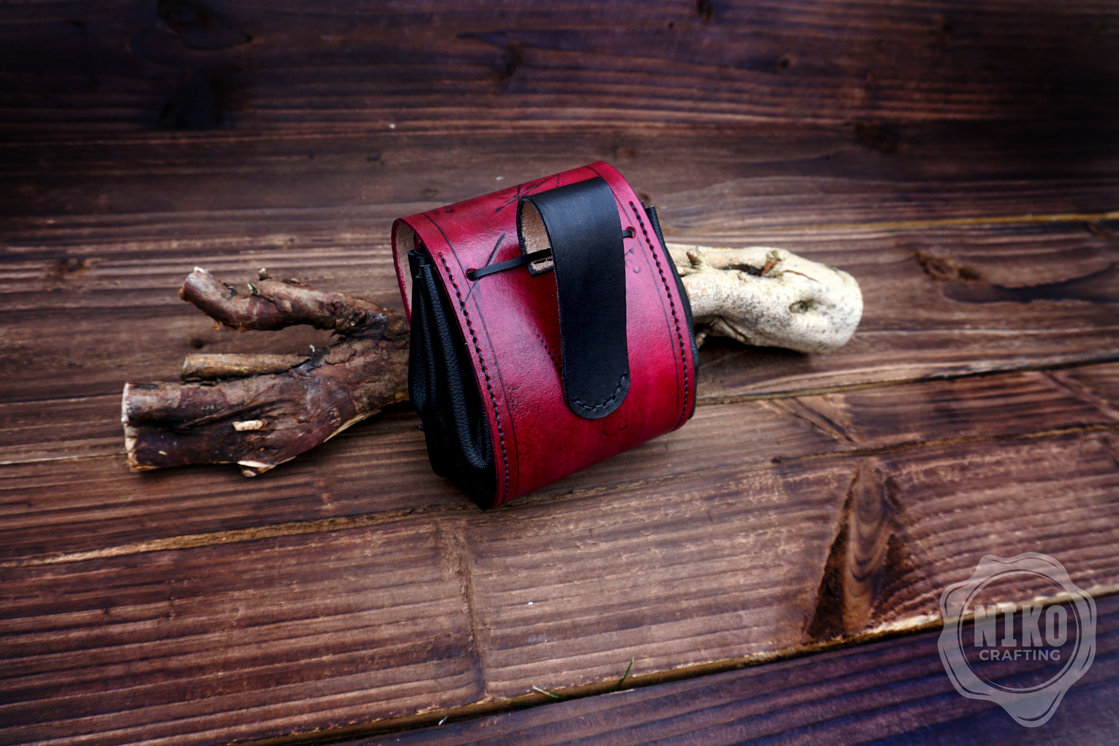 Handmade Viking Leather Belt Pouch: Vegvisir Embossing - Medieval, Pagan Hip-bag