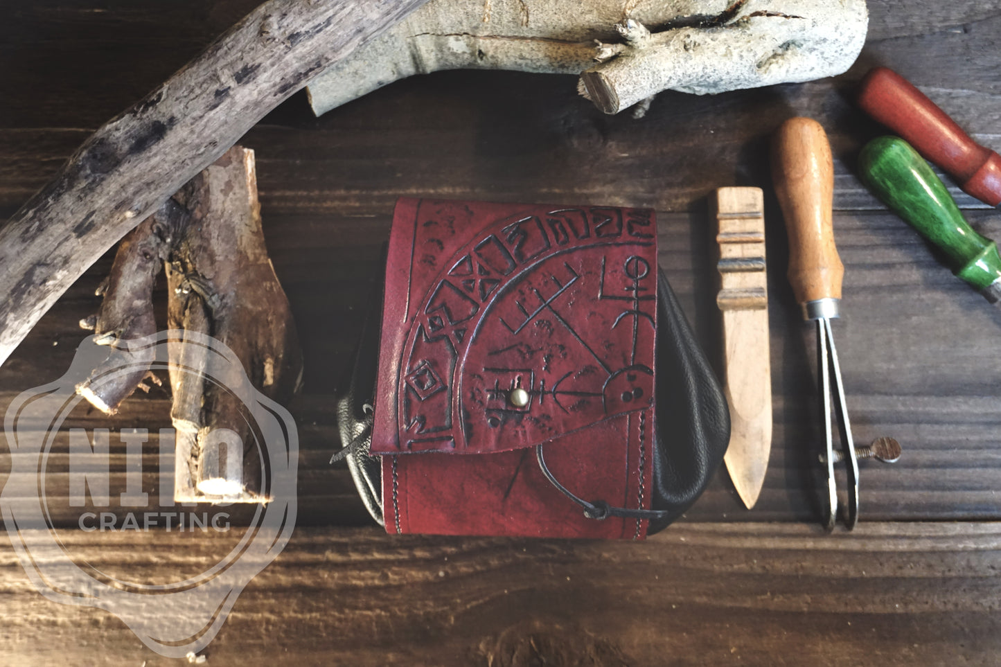 Handmade Viking Leather Belt Pouch: Vegvisir Embossing - Medieval, Pagan Hip-bag