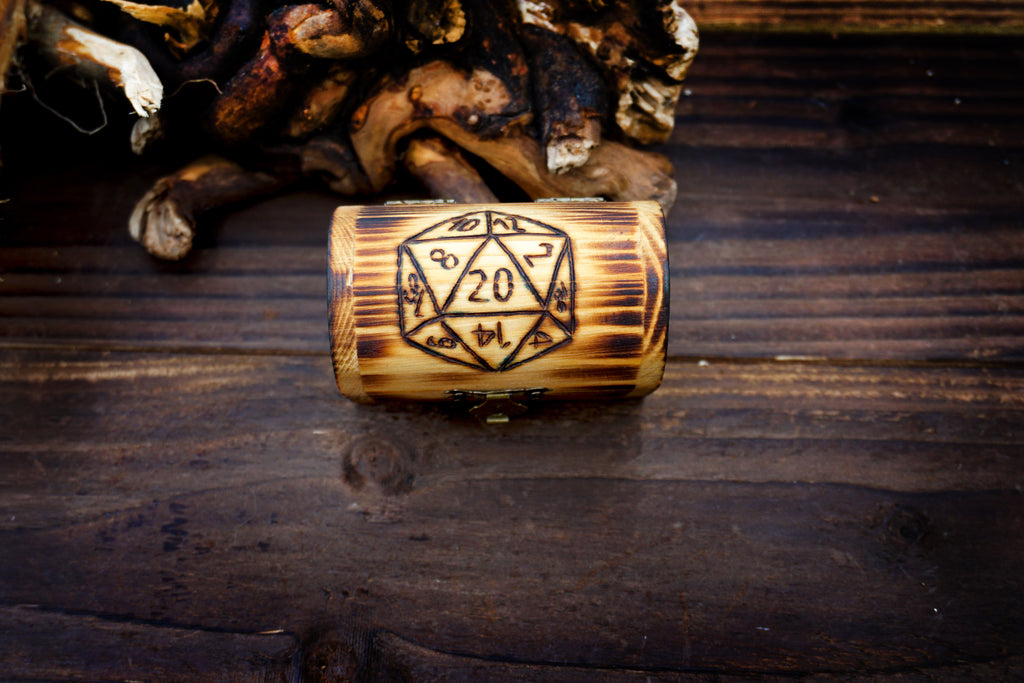 DnD Dice in Wooden Box - Pyrography: Dnd Dice - Hand-made, Personalized Dungeons and dragons Gift