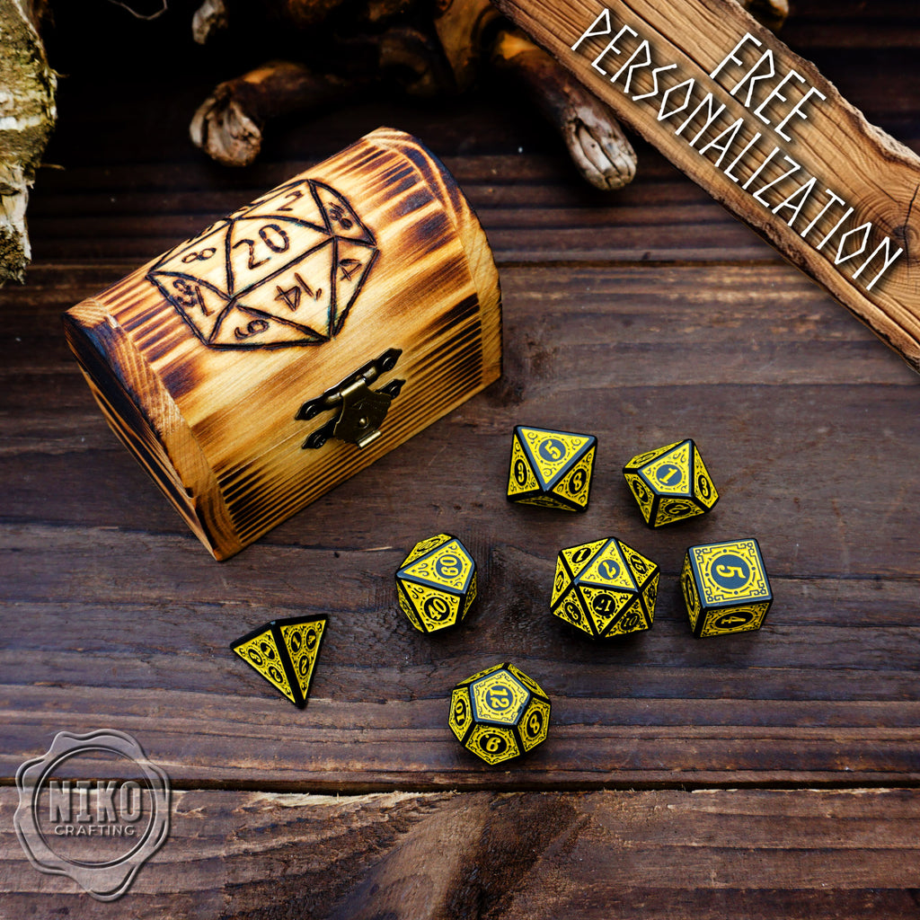 DnD Dice in Wooden Box - Pyrography: Dnd Dice - Hand-made, Personalized Dungeons and dragons Gift