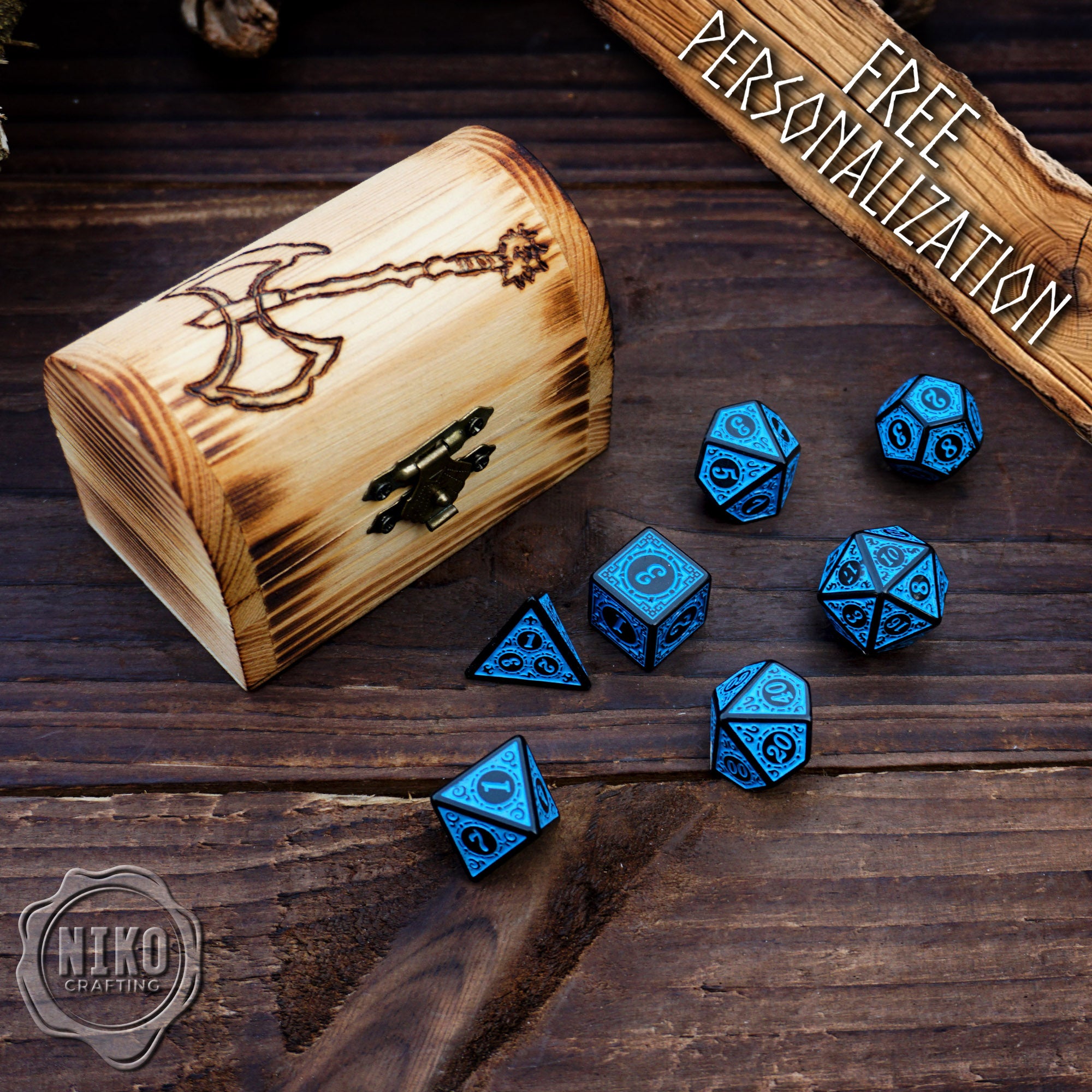 DnD Dice in Wooden Box - Pyrography: Axe - Hand-made, Personalized Dungeons and dragons Gift